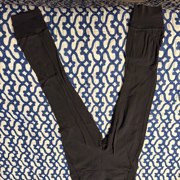 Lulu BLk leggings - Picture 1 of 3